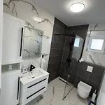 Luxury Blue Sky Апартаменты