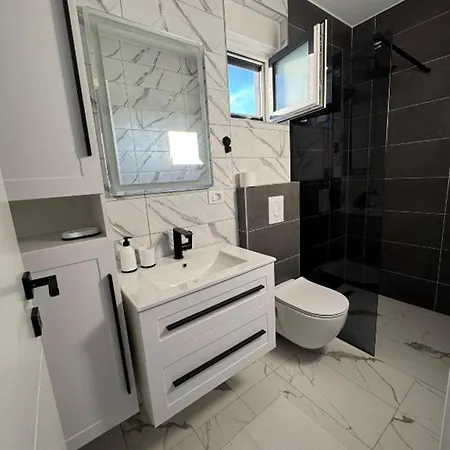 Luxury Blue Sky Apartman