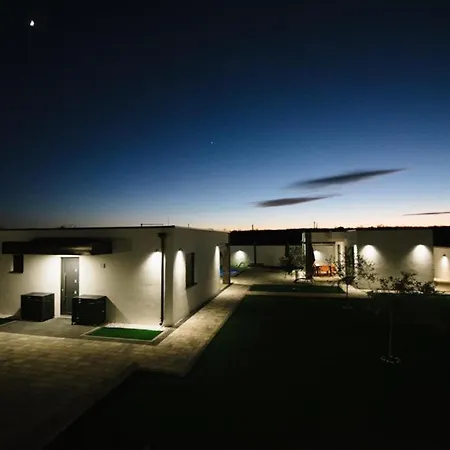 Luxury Blue Sky Apartman *