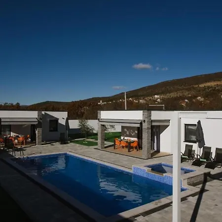 Luxury Blue Sky *