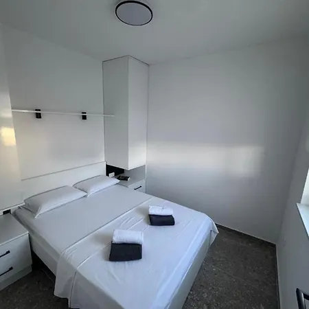 Luxury Blue Sky Široki Brijeg