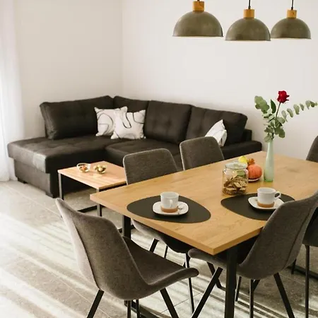 Luxury Blue Sky * Siroki Brijeg