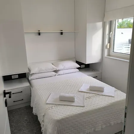 Luxury Blue Sky Apartman *